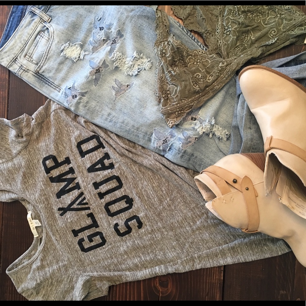 Glamp Squad Open Back Tee